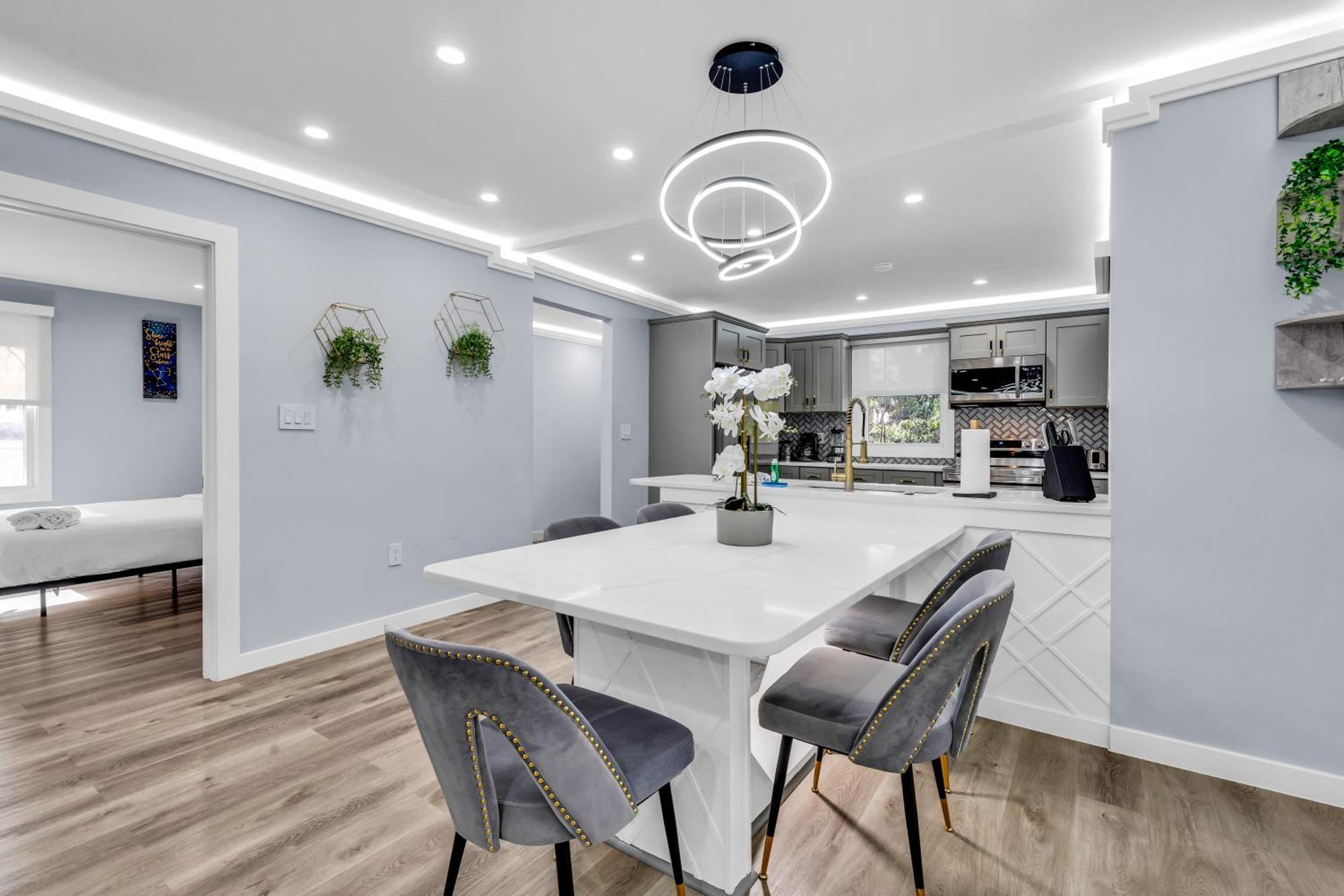 Hébergement de vacances Luxury 3br House In *
